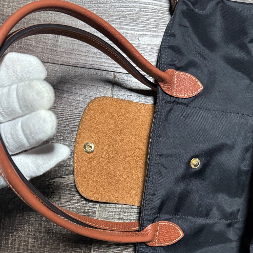 Longchamp Le Pliage Black Tote - Picture 9 of 15